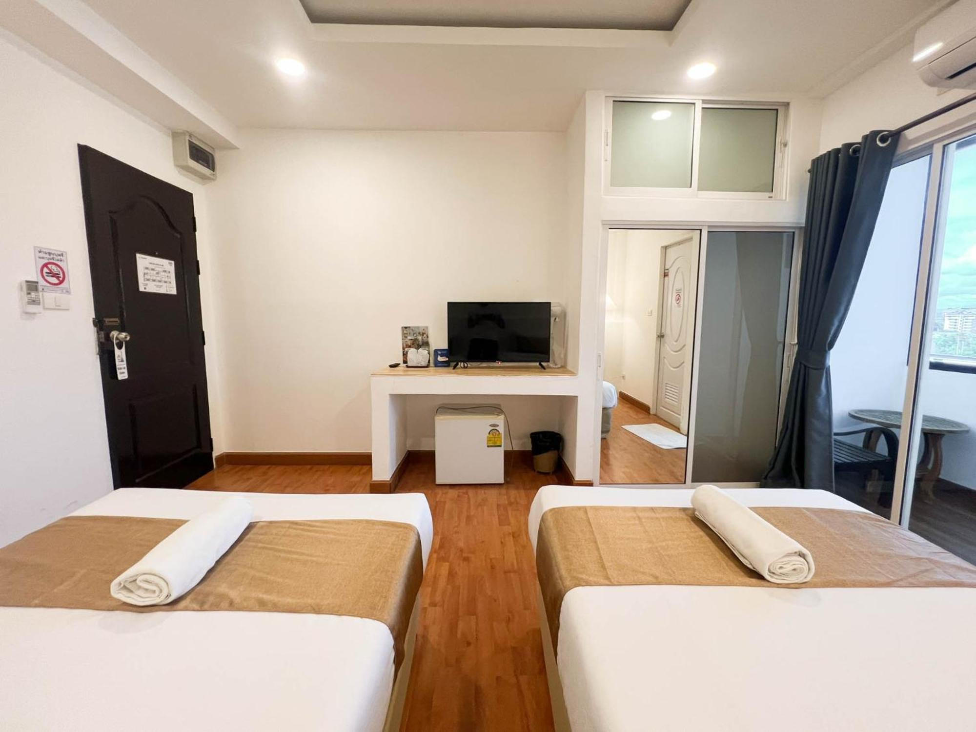 Inspire House Hotel Chiang Mai Exterior photo