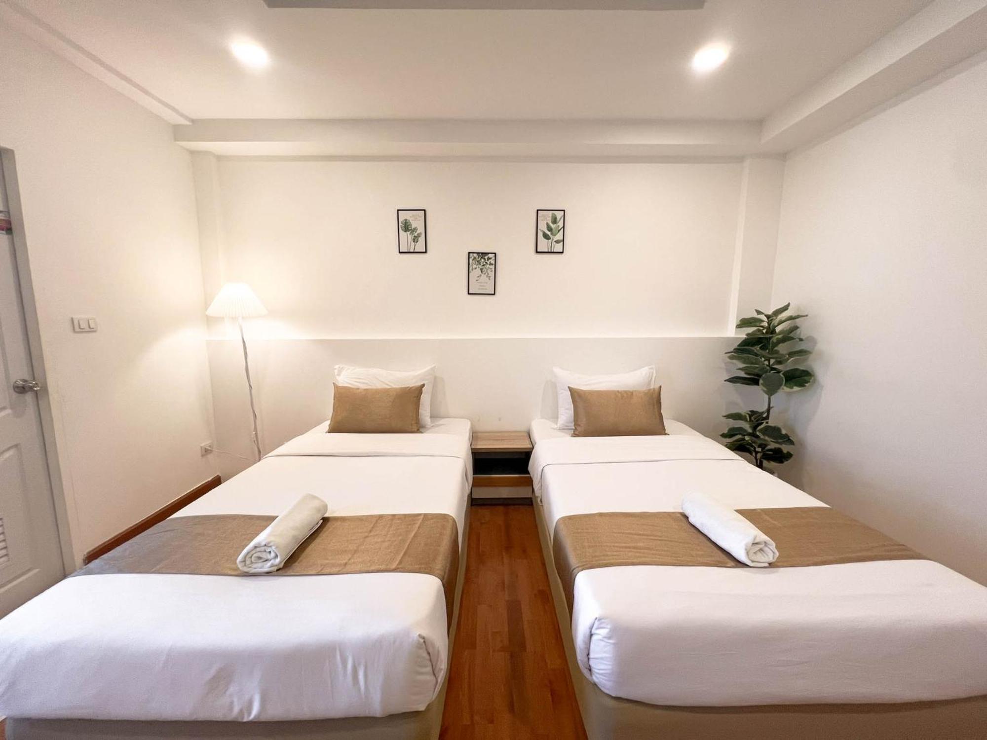 Inspire House Hotel Chiang Mai Exterior photo